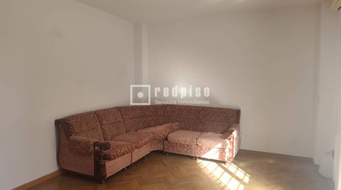 Foto 5 de Piso en venta en De Miguel de Unamuno, Ventas, Madrid Capital