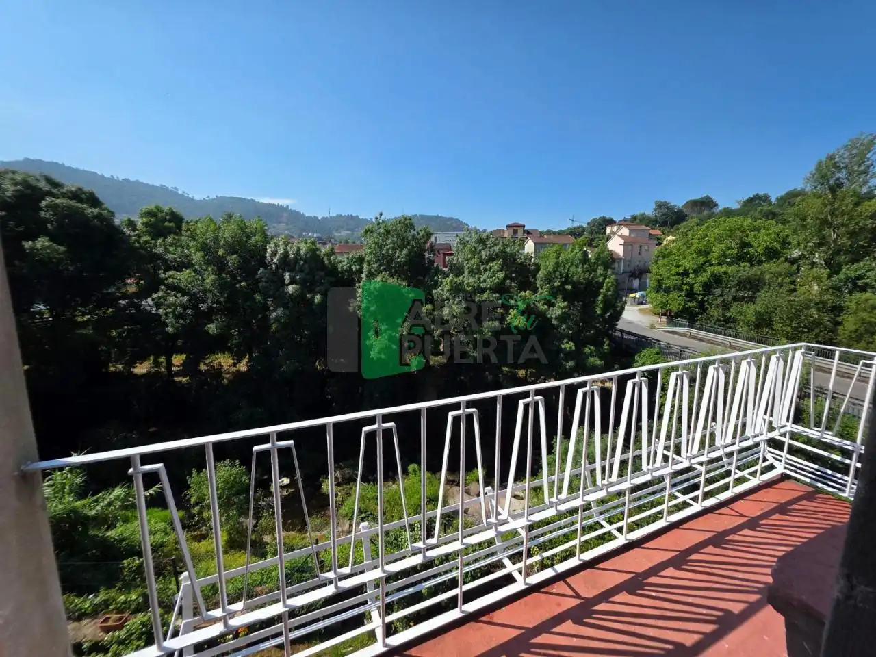 Terrassa de Casa o xalet de lloguer en Ourense Capital  amb Calefacció i Moblat