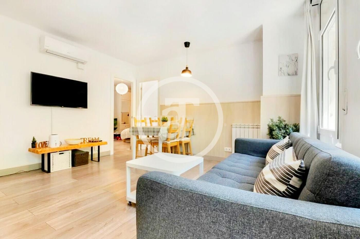 Living room of Flat to rent in  Barcelona Capital  with Air Conditioner, Heating and Furnished