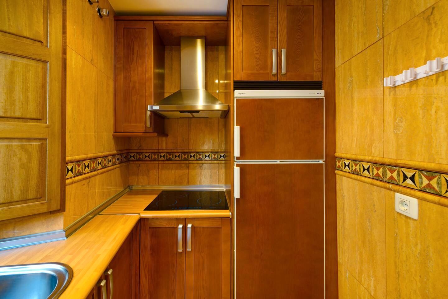 Cocina de Piso de alquiler en Ávila Capital con Aire acondicionado, Calefacción y Amueblado