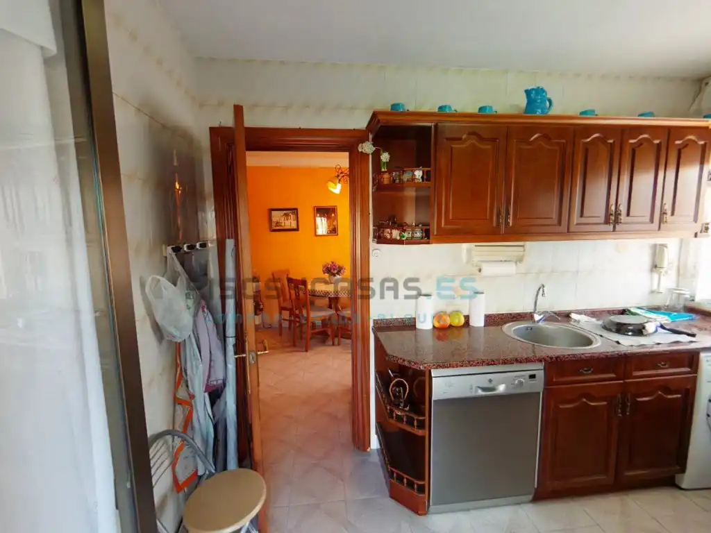 Casa con terraza en venta en Calle Democracia 4, imagen 76