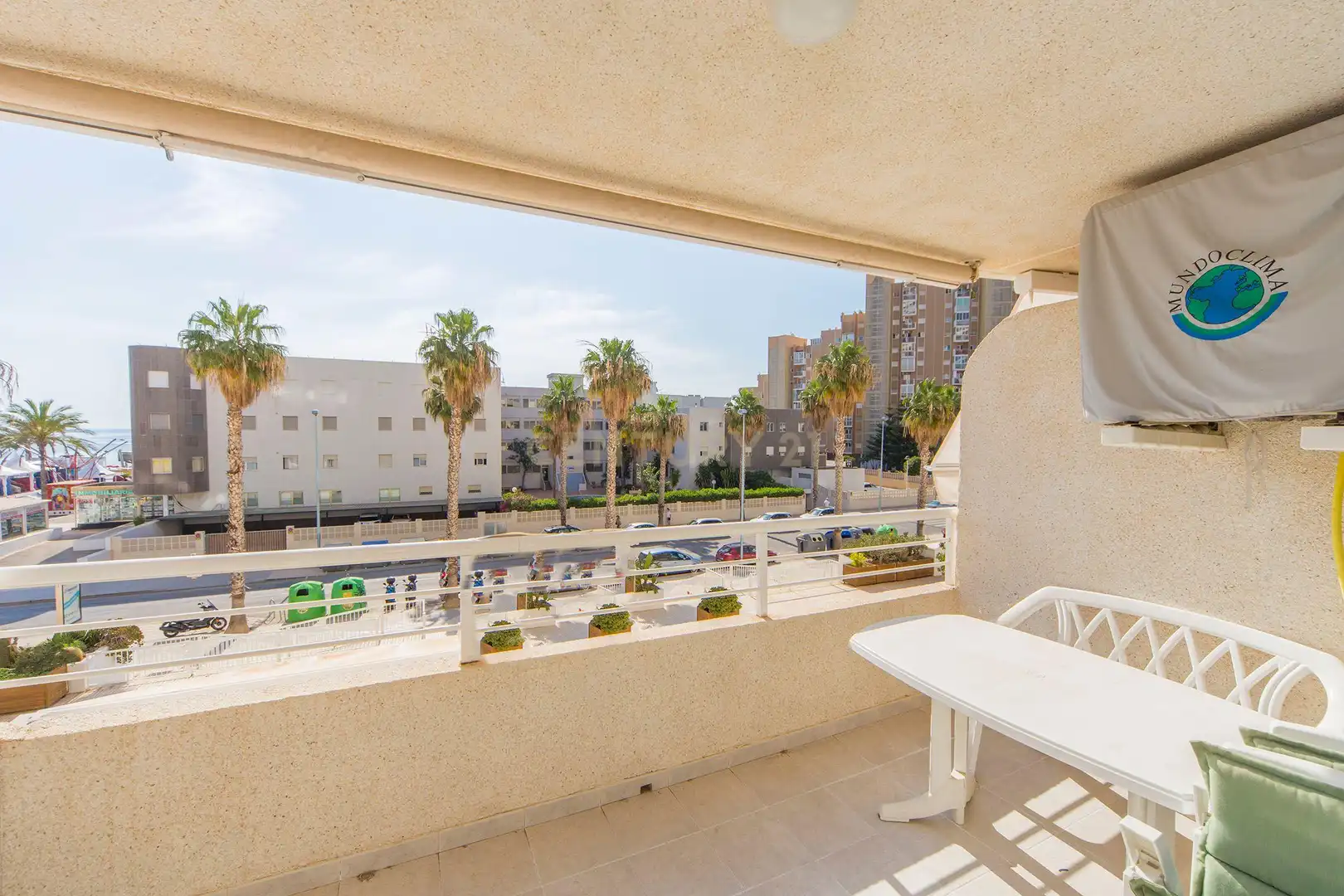 Terrassa de Apartament en venda en Calpe / Calp amb Aire condicionat, Balcó i Piscina comunitària