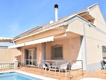 Villa avec piscine à vendre à altafulla