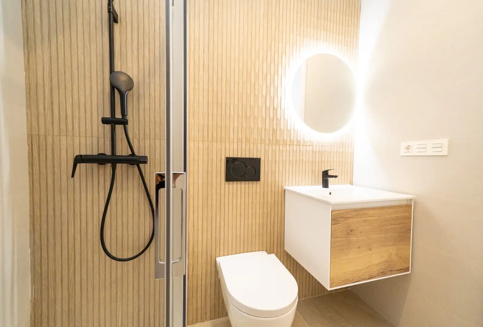 Bany de Apartament en venda en Benimar