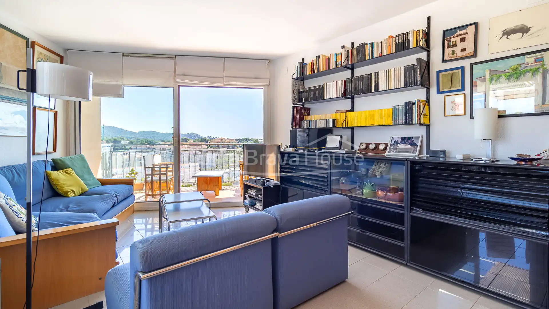 Sala d'estar de Apartament en venda en Palamós amb Calefacció, Terrassa i Forn
