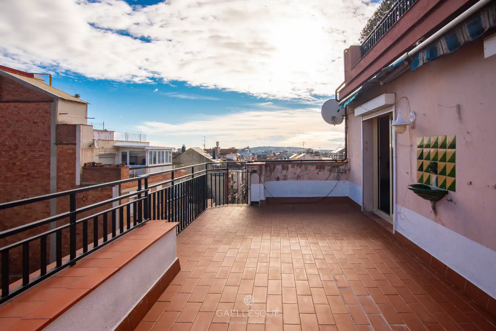 Terraza de Ático en venta en Barcelona con Calefacción, Parquet y Terraza