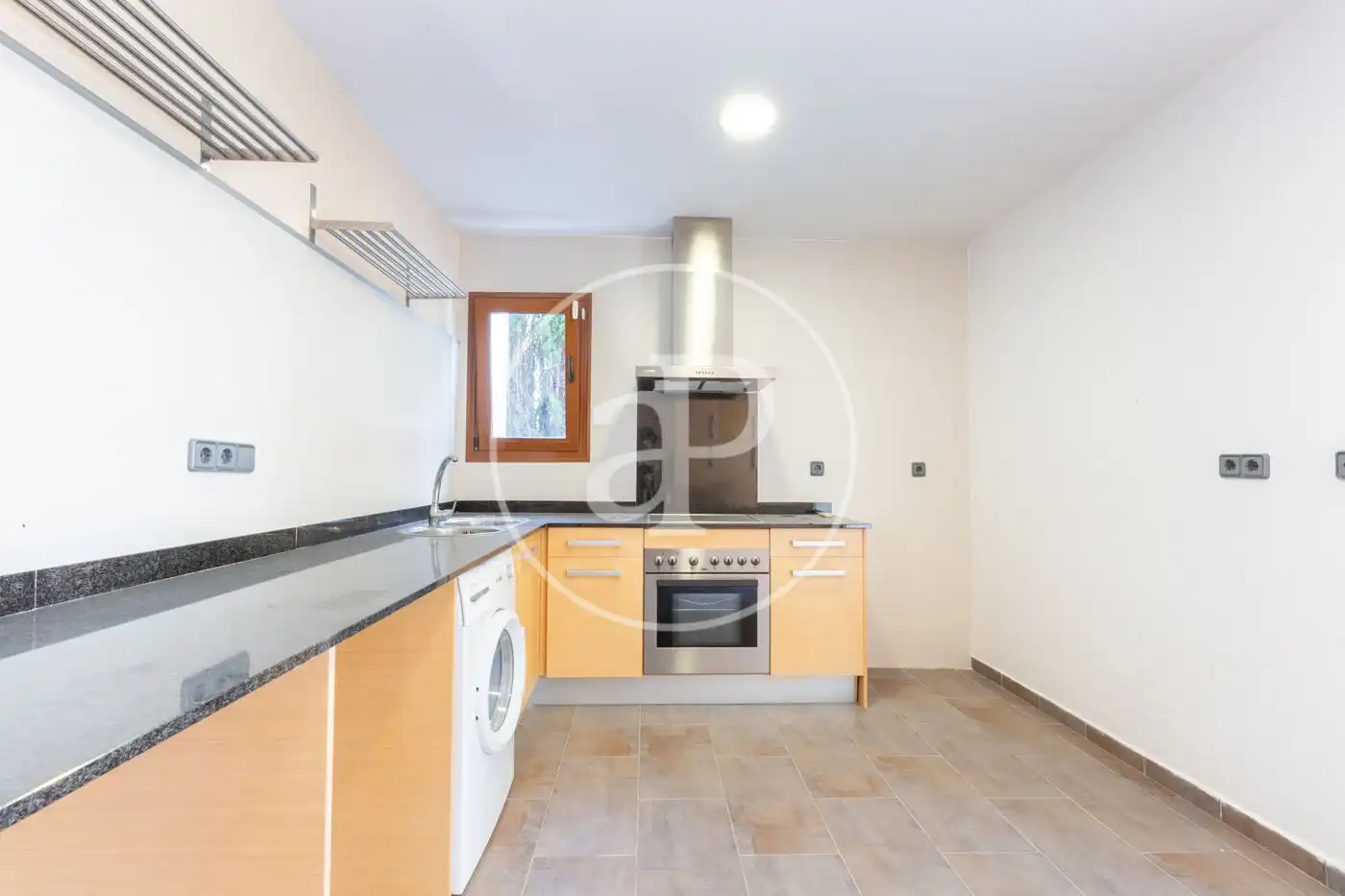 Kitchen of Houses for sale in Chiva  with Air Conditioner, Heating and Private garden