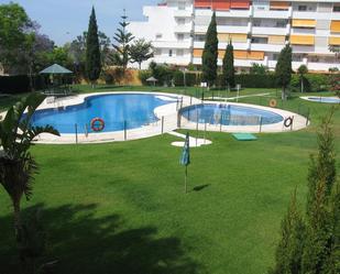 Swimming pool of Flat for sale in Benalmádena  with Air Conditioner, Heating and Terrace