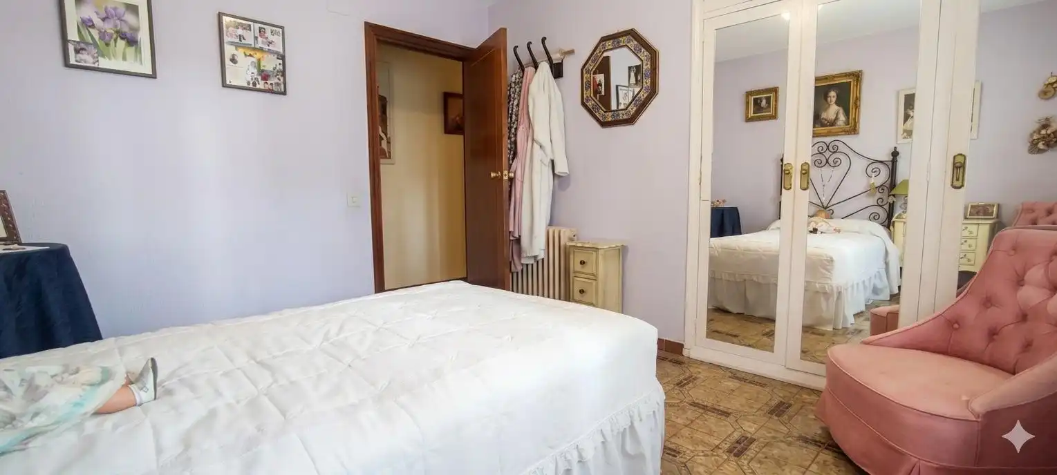 Schlafzimmer von Haus oder Chalet zum Verkauf in Moralzarzal mit Heizung, Privatgarten und Terrasse