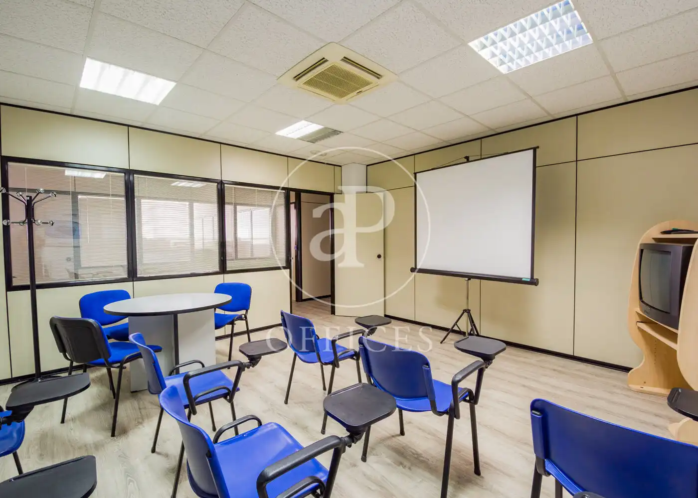 Office for sale in Madrid  with Heating