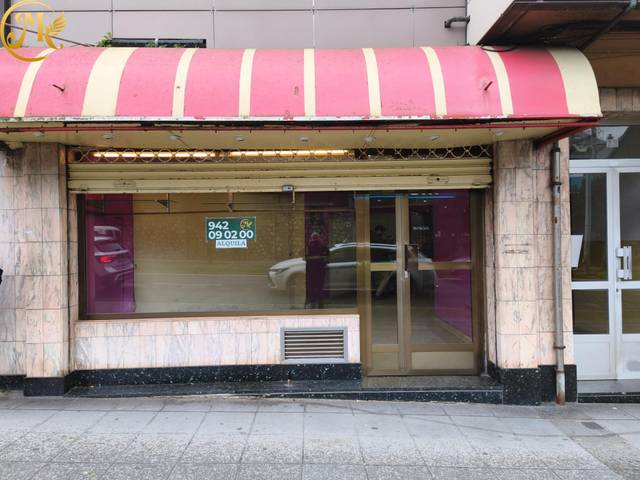 Local comercial en Alquiler en Avenida de Valdecilla en Cuatro Caminos