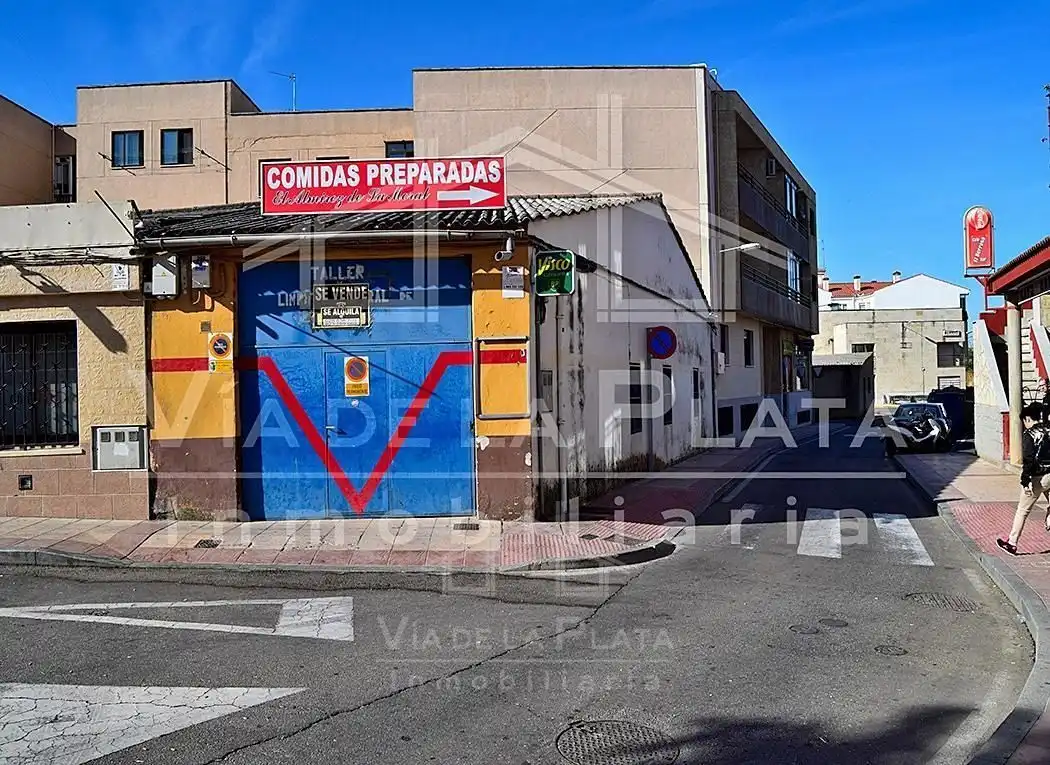 Local commercial à vendre à Constitución, Villamayor