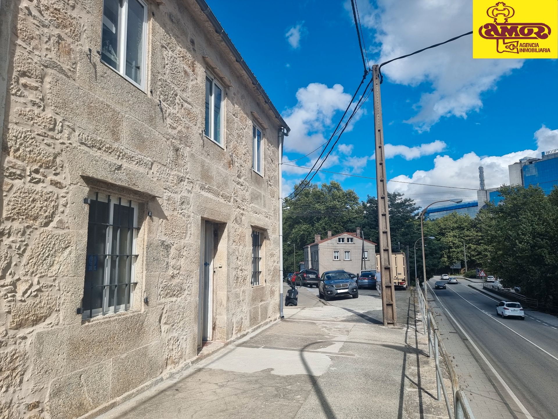 Exterior view of Single-family semi-detached for sale in Santiago de Compostela   with Private garden and Storage room