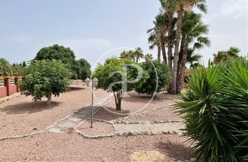 Casa o chalet en venta en Catral con Aire acondicionado, Calefacción y Jardín privado