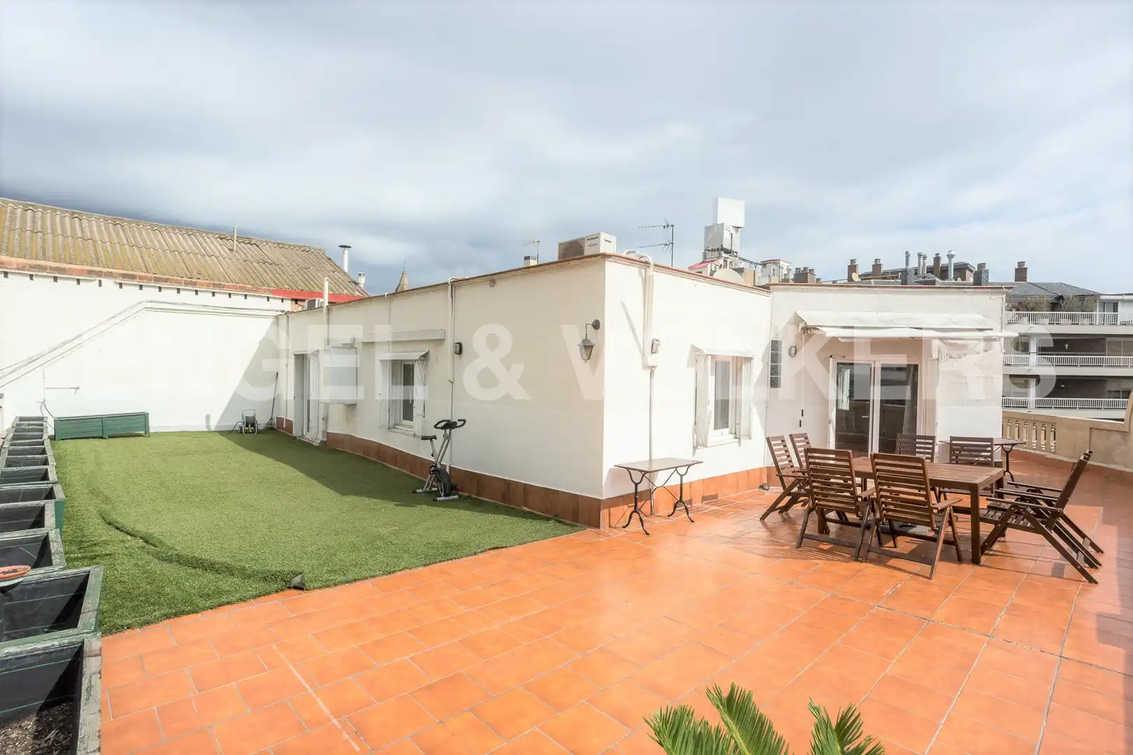 Attic for rent in L'Antiga Esquerra de l'Eixample