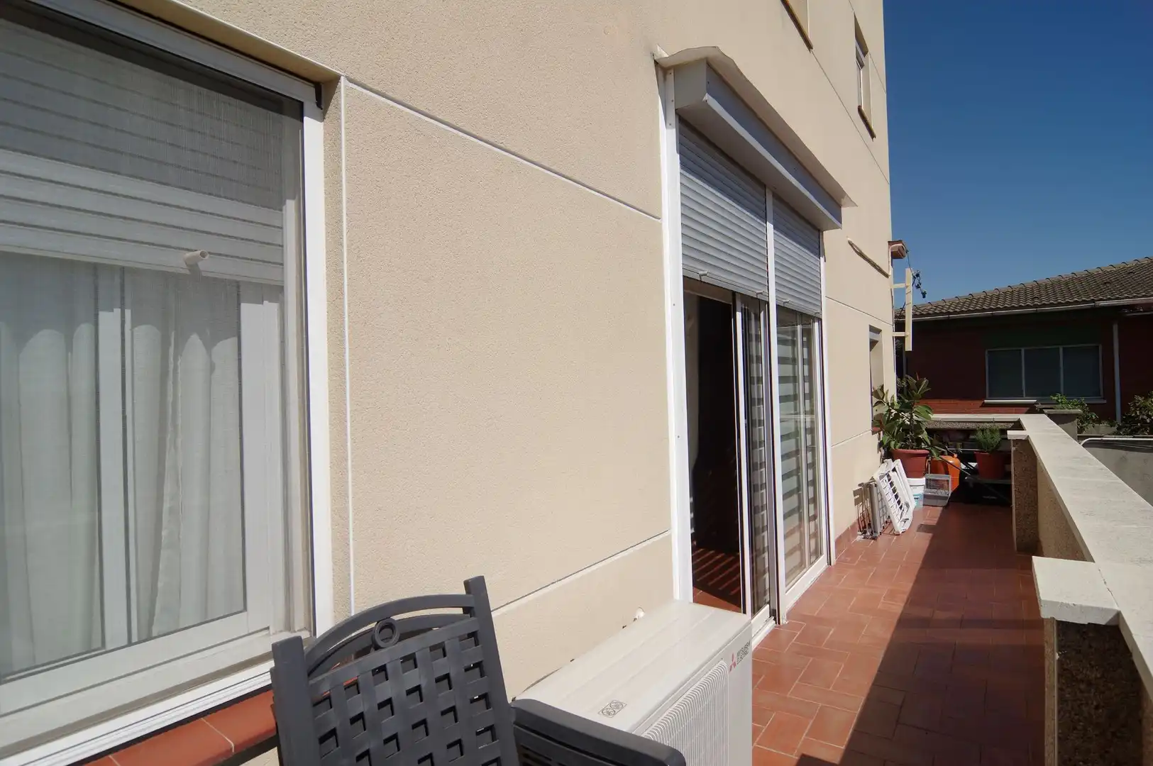 Vista exterior de Casa o xalet en venda en Sant Vicenç Dels Horts amb Aire condicionat, Calefacció i Jardí privat