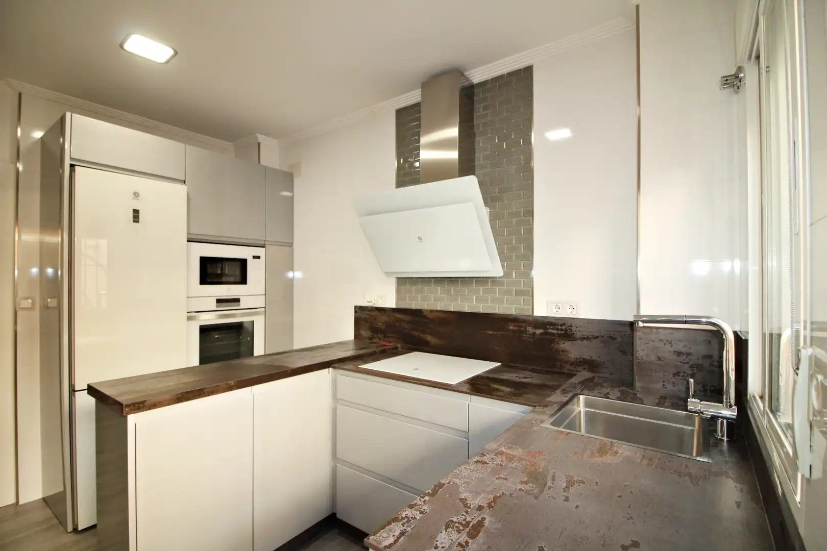 Cocina de Casa adosada en venta en San Juan del Puerto con Amueblado