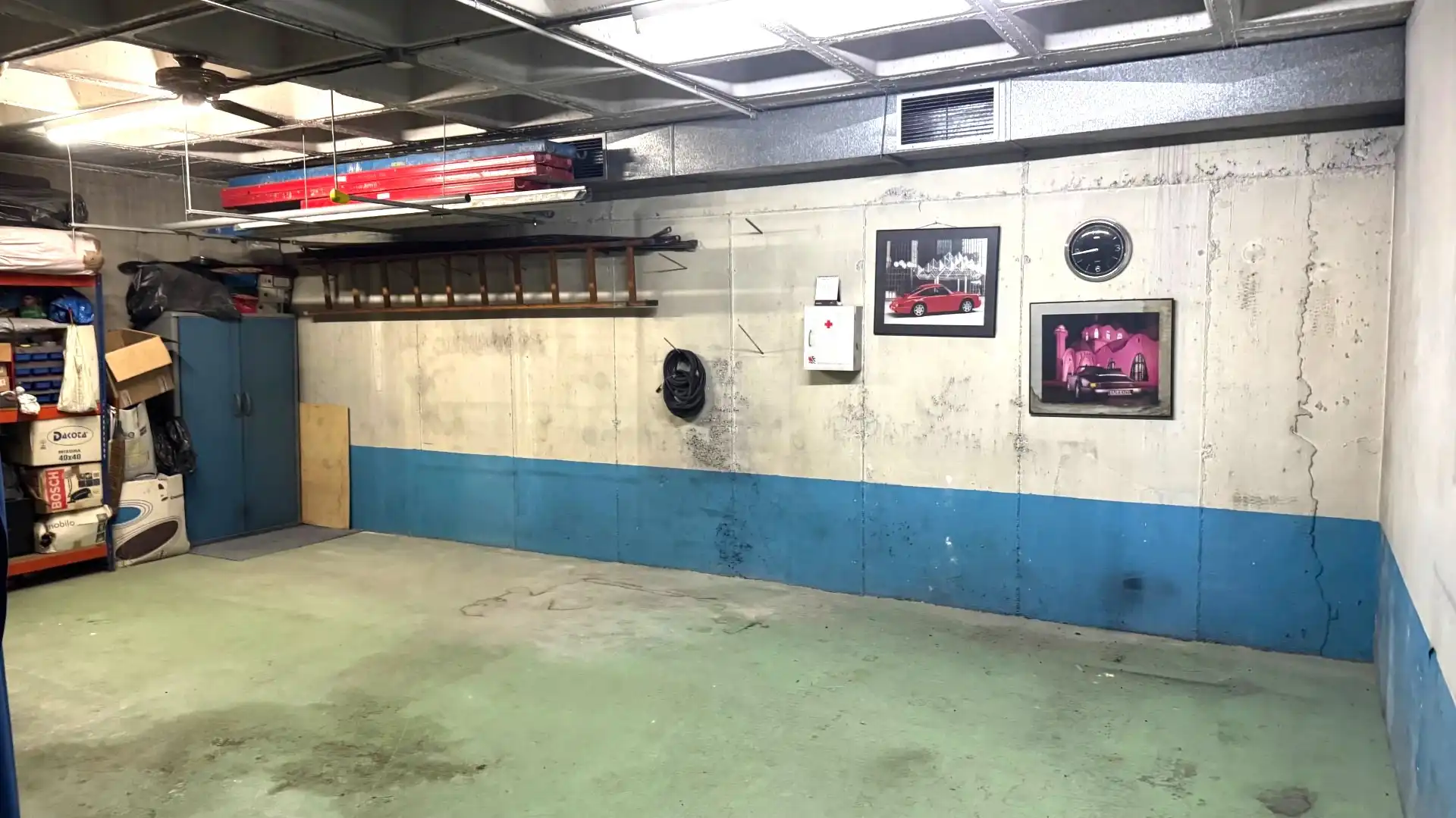 Local en venta en Cornellà de Llobregat