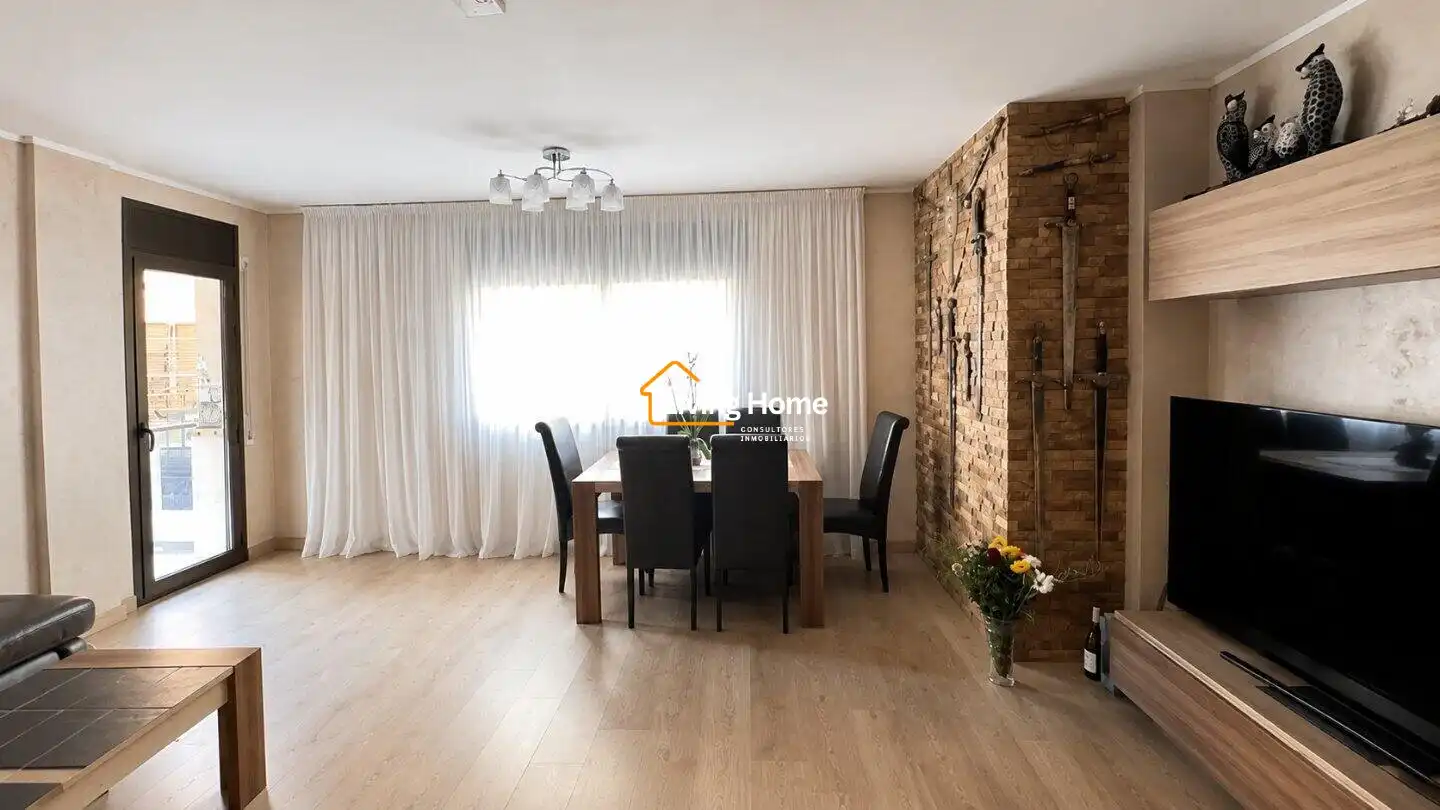 Appartamento con ascensore in vendita a Casc Antic - Nou Cambrils, imagen 2