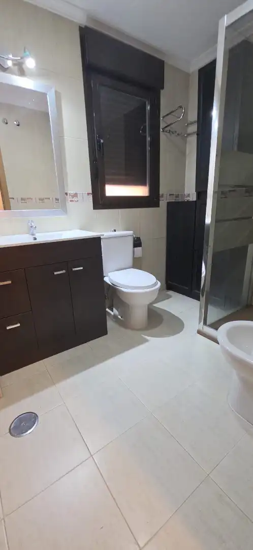 Badezimmer von Wohnung zum Verkauf in Seseña mit Klimaanlage, Heizung und Terrasse