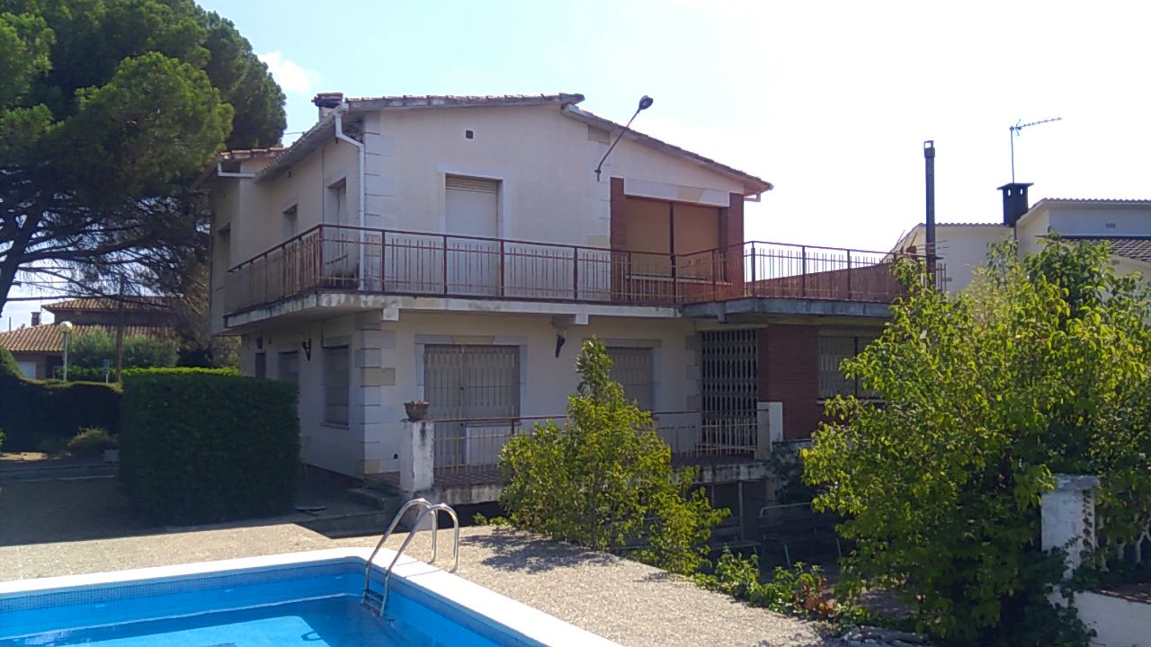 Exterior view of House or chalet for sale in Les Franqueses del Vallès  with Heating, Private garden and Terrace