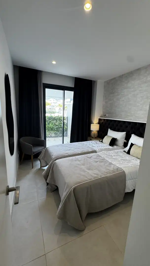 Habitatge amb terrassa en venda a La Capellanía - El Higuerón, imagen 2