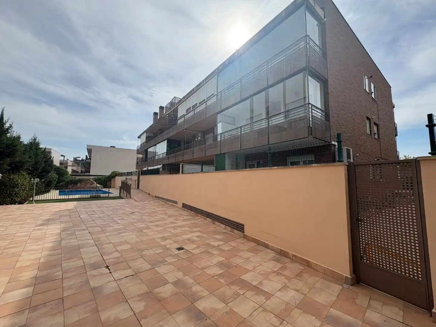 Vista exterior de Piso en venta en Cuarte de Huerva, Zaragoza