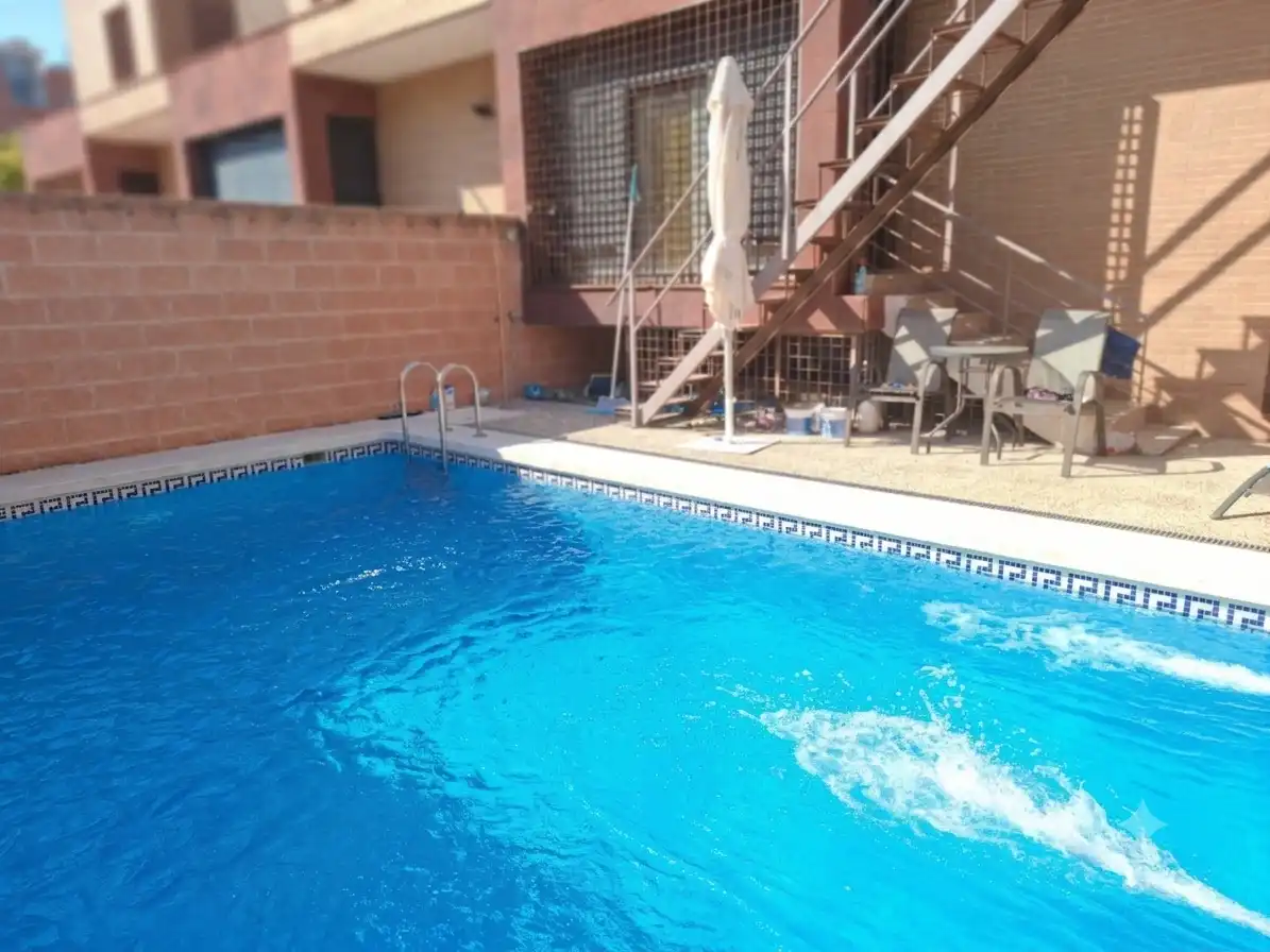Swimming pool of Houses for sale in Ciudad Real  with Air Conditioner, Heating and Terrace