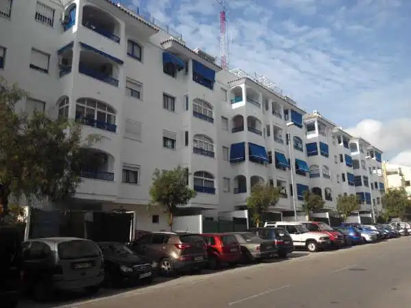 Vista exterior de Piso en venta en Mijas