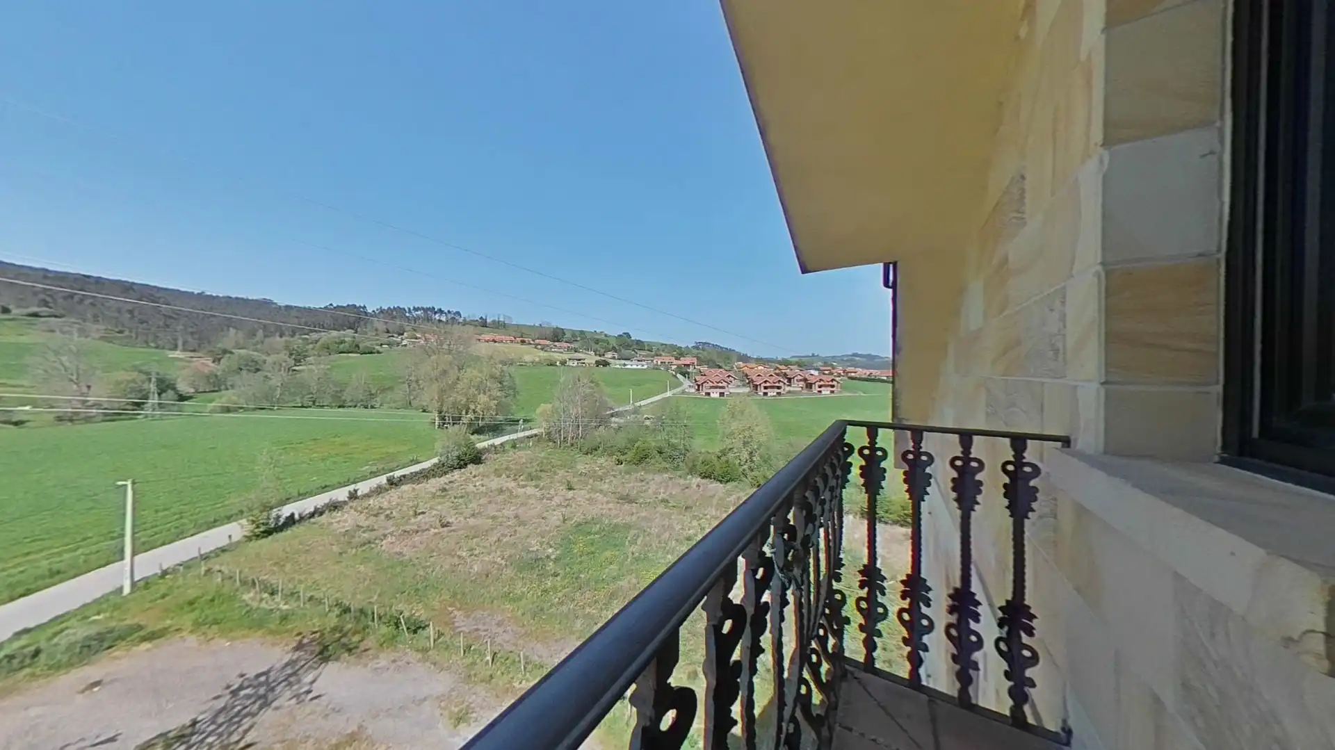 Terraza de Piso en venta en Hazas de Cesto con Balcón