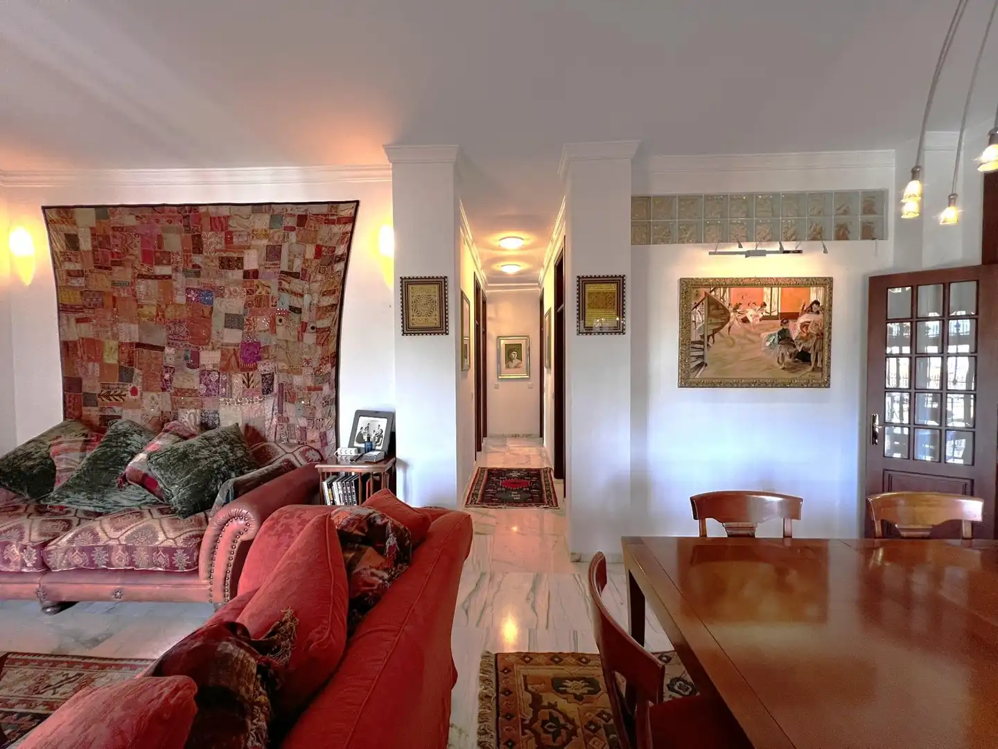 Wohnzimmer von Wohnungen zum Verkauf in Fuengirola mit Balkon und Gemeinschaftspool