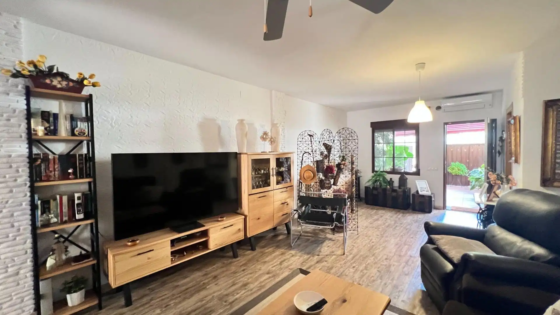 Casa rústica con jardín en venta en N/A, imagen 3