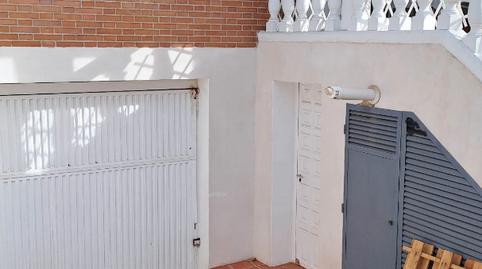 Foto 2 de Casa adosada de alquiler en Calle del Solano, Timón, Madrid