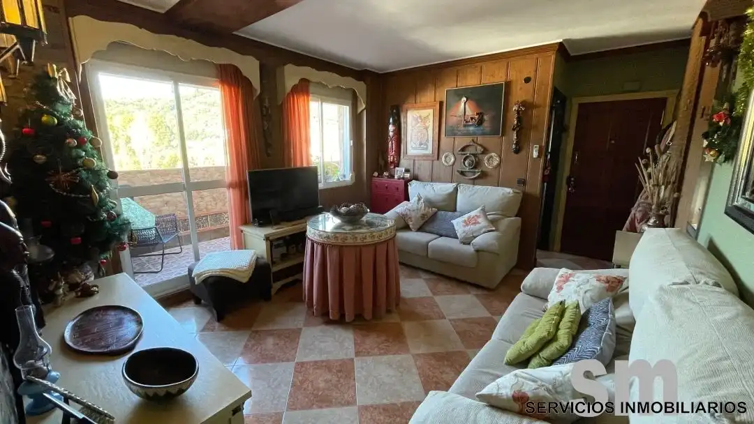 Living room of Flat for sale in Ubrique  with Terrace