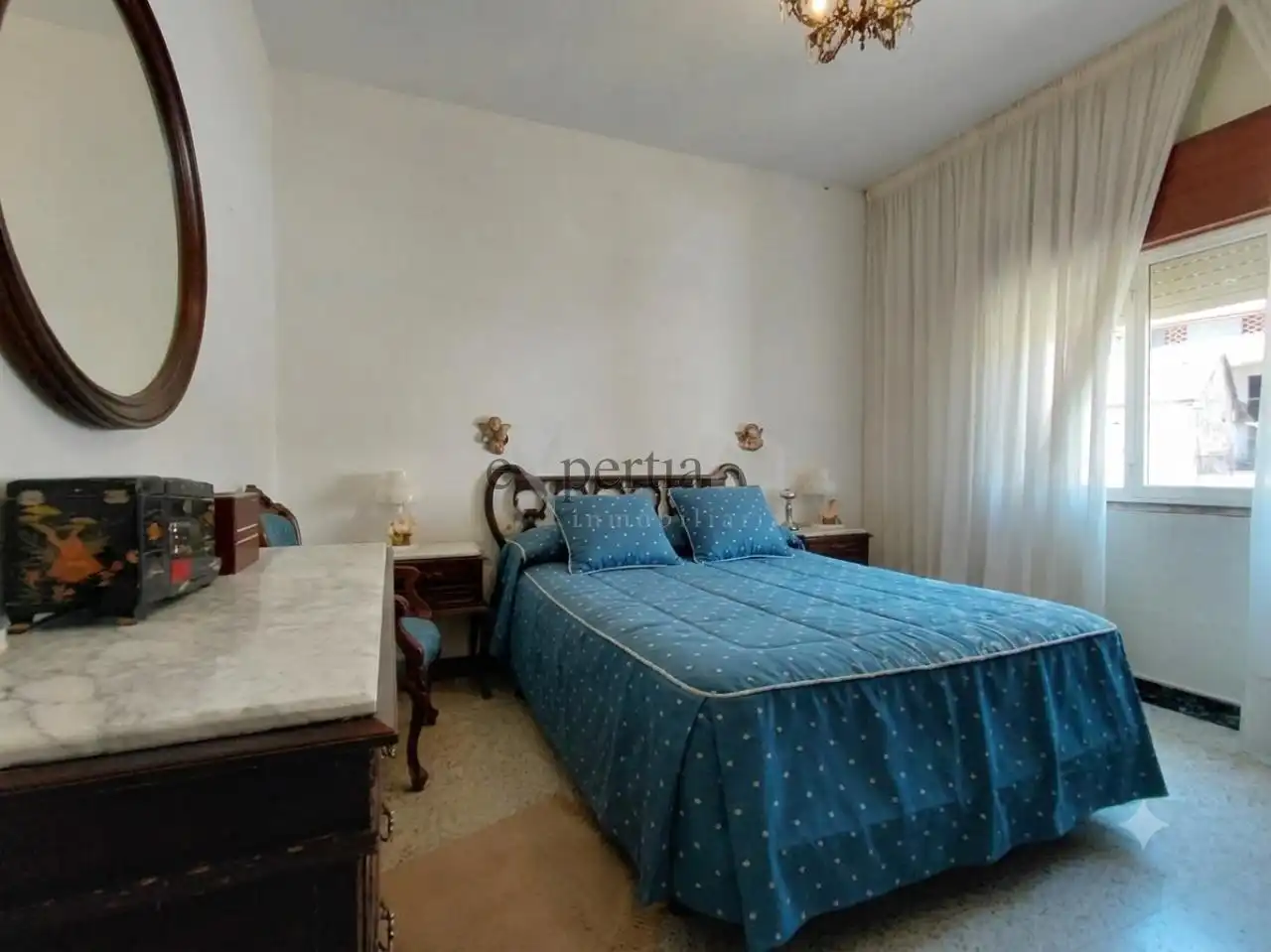 Dormitori de Casa o xalet en venda en Rianxo amb Calefacció, Jardí privat i Traster
