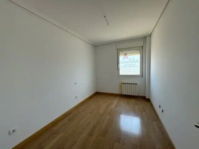 Apartamento en venta en Oruña