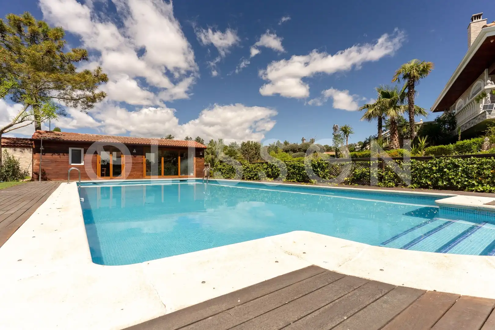 Schwimmbecken von Haus oder Chalet zum Verkauf in Algete mit Klimaanlage, Privatgarten und Terrasse