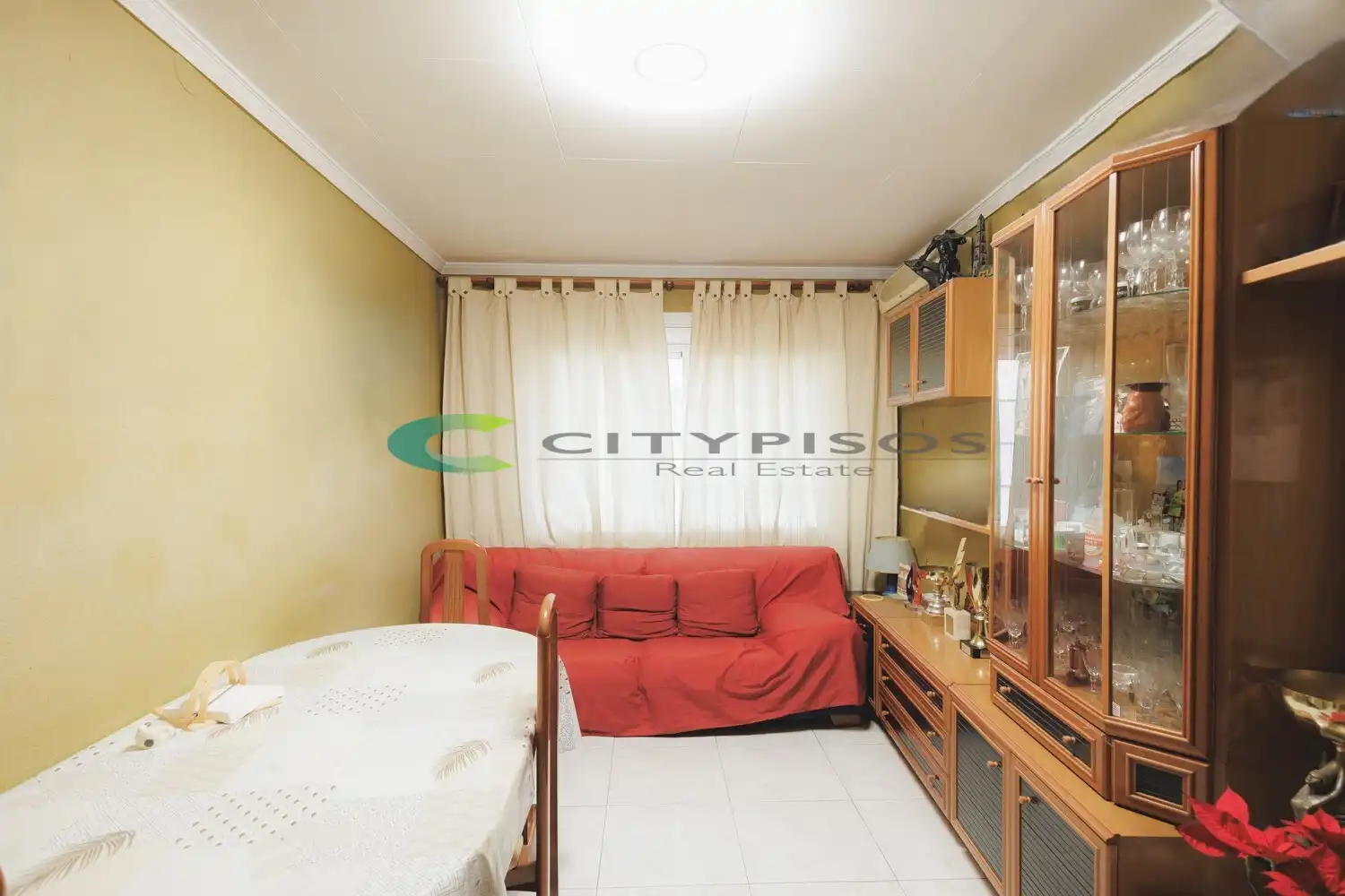 Sala de estar de Piso en venta en Barcelona con Aire acondicionado, Horno y Alarma