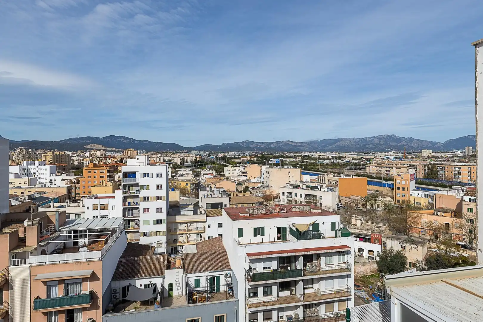 Vista exterior de Àtic en venda en  Palma de Mallorca amb Terrassa i Balcó