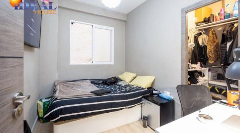 Foto 4 de Piso en venta en Pedro Antonio de Alarcon, 81, Camino de Ronda, Granada Capital