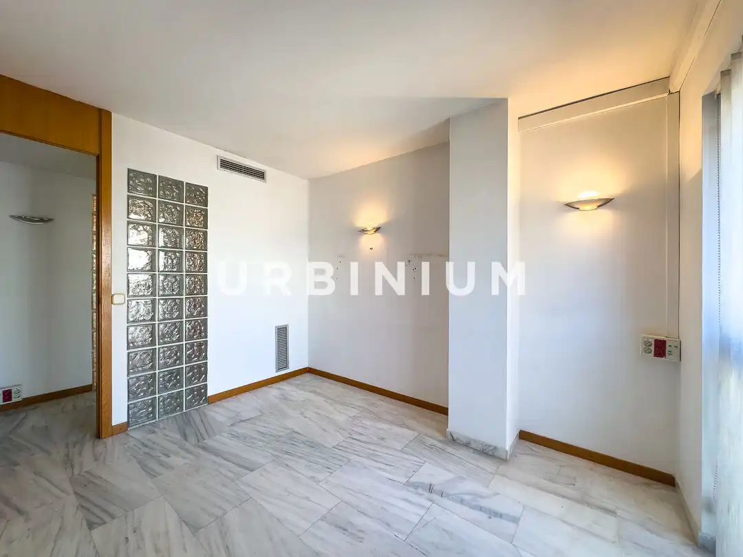 Schlafzimmer von Büro zur Miete in Centre - Barri Vell