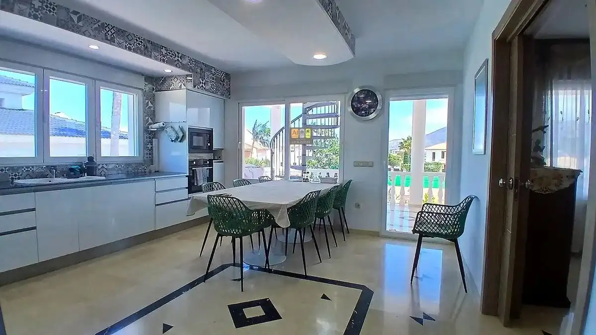 Villa avec piscine à vendre à Pueblo - Urbanizaciones, imagen 18