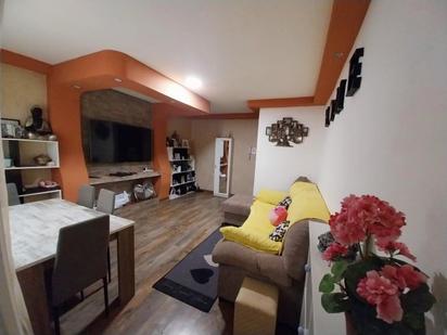 Flat for sale in Calle SAN MARTIN, Los Ángeles - Cruz de Caravaca