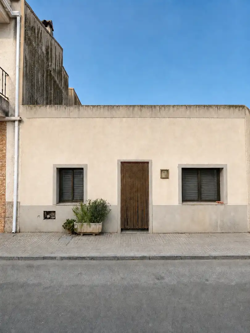 Exterior view of Houses for sale in Deltebre