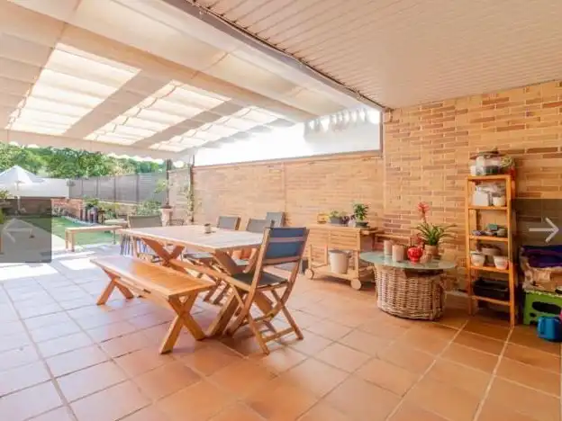 Terrassa de Casa o xalet en venda en Las Rozas de Madrid amb Aire condicionat i Terrassa