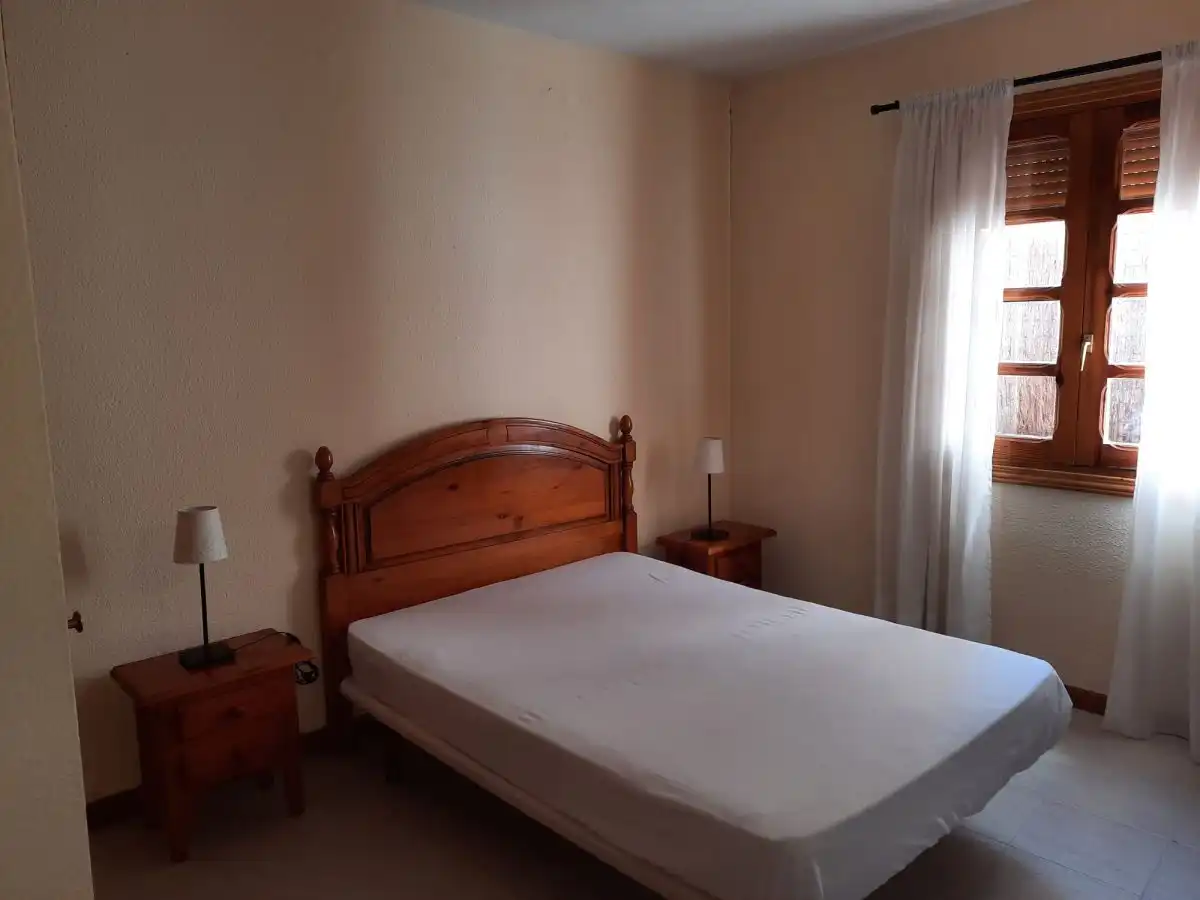 Dormitori de Apartament de lloguer en Villaviciosa de Odón amb Calefacció i Moblat