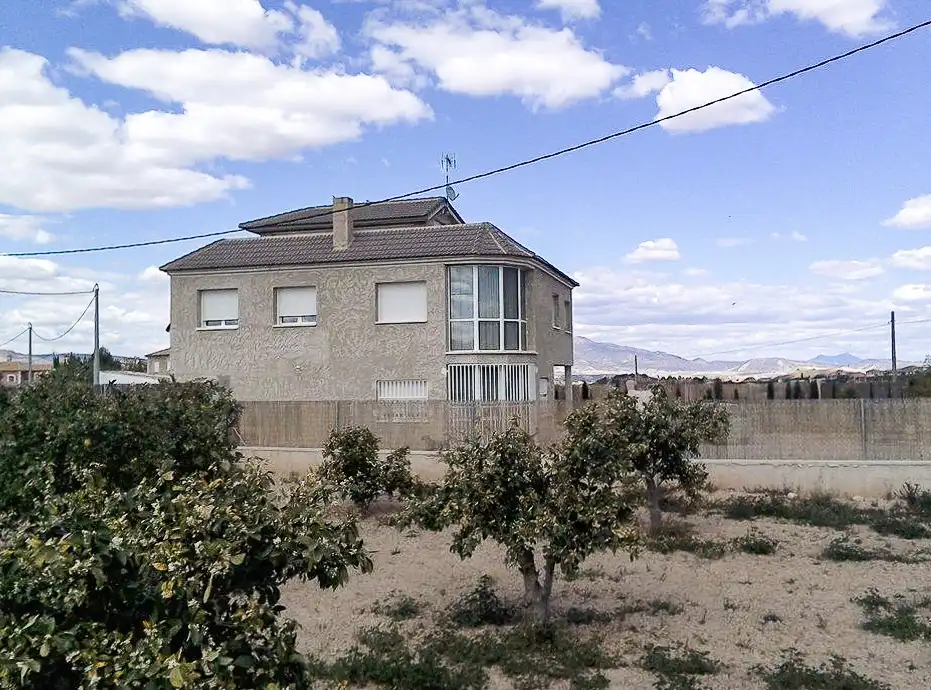 Casa rústica en venda a Pliego