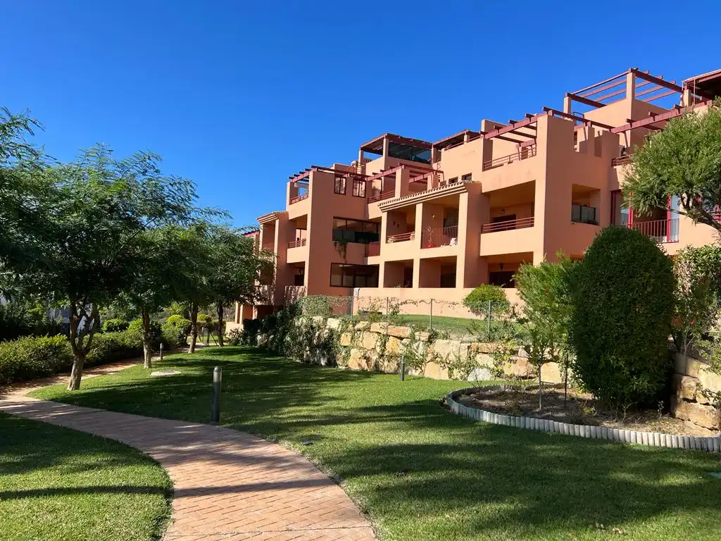 Home with pool for sale in Chullera, imagen 3