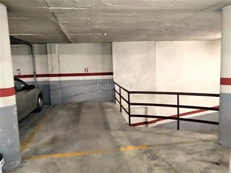 Garage zur Miete in Sant Boi de Llobregat, Barcelona