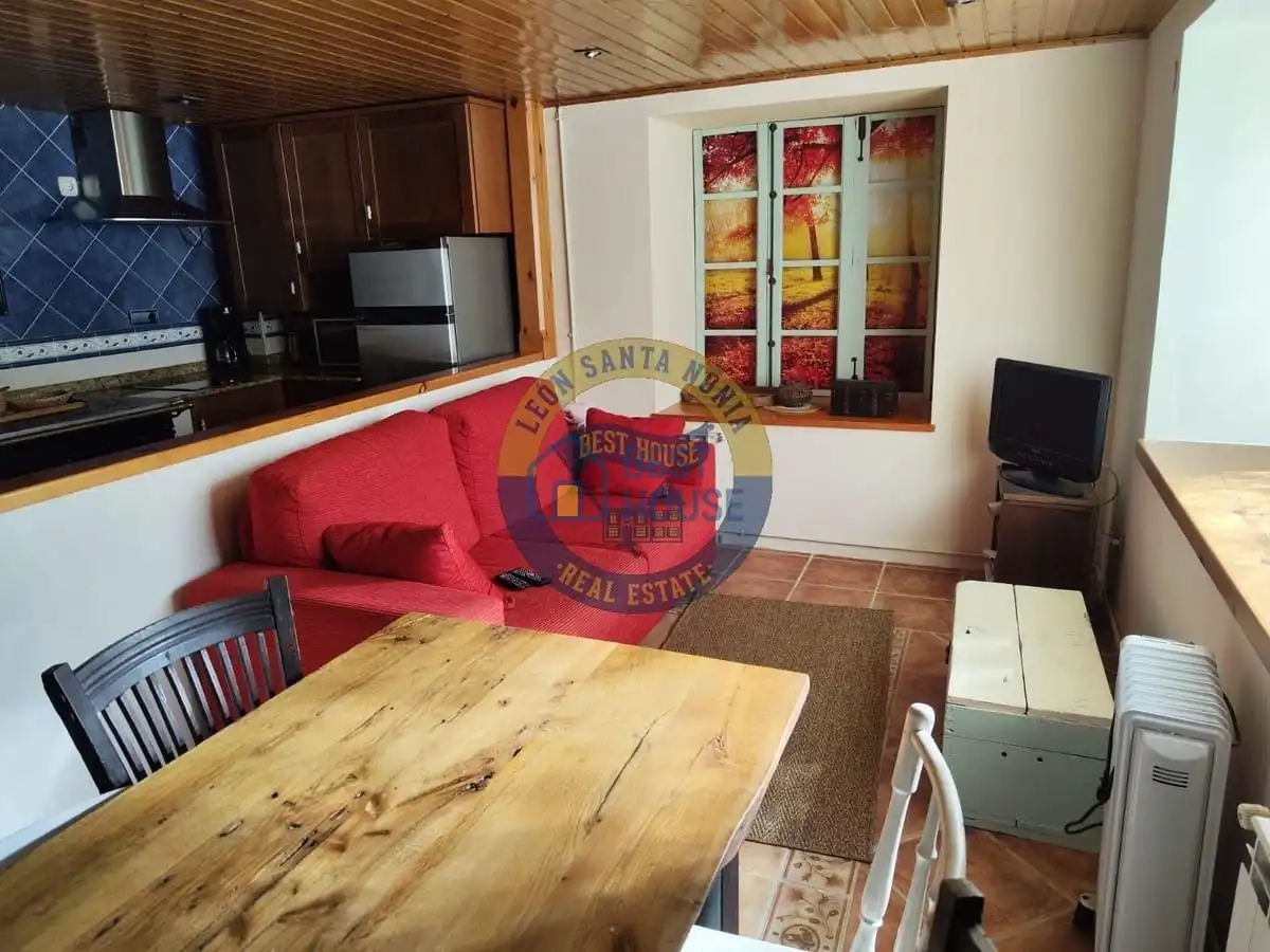Casa con giardino in vendita a Valdesamario, imagen 5